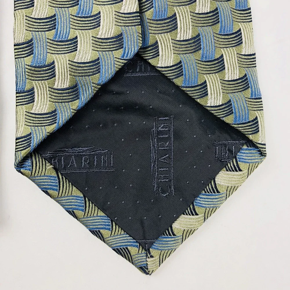 Chiarini‎ Men's Neck Tie 100% Italian Silk Silver Blue Basket Weave Career